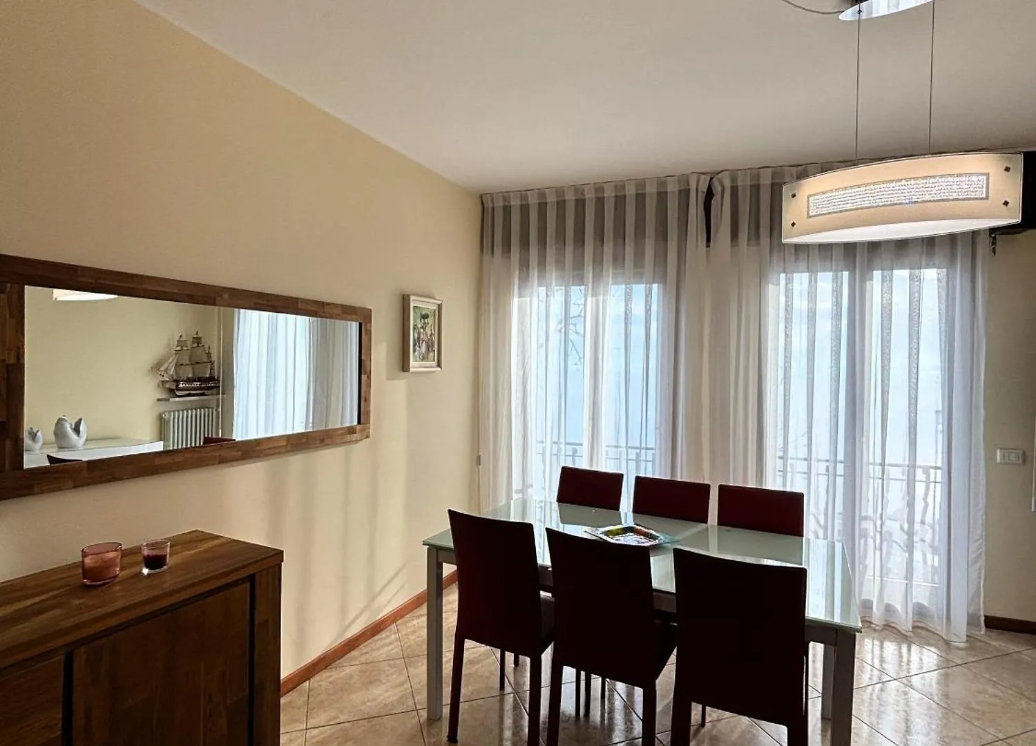 Casa Lungolago Garda  0*, Garda (Verona)