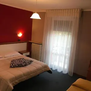 Отель Cortina, Гарда